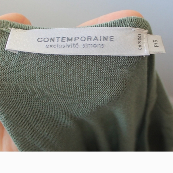 Soft green long sleeved tunic shirt - Size Small - Picture 3 of 4